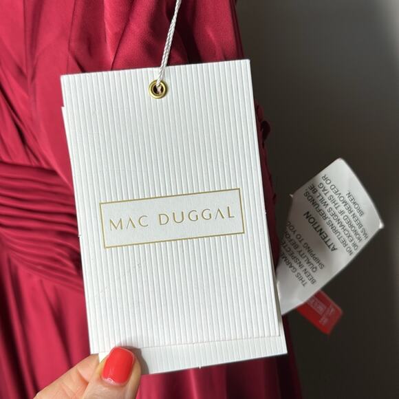 NWT IEENA for MAC DUGGAL 67866 Burgundy One Shoulder Bishop Sleeve Flowy Gown - Picture 7 of 12